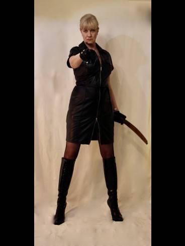 GERMAN MISTRESS DIEVE! 2