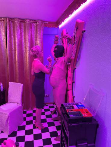 Sissy/TV/TS/DWT - Training at its best! 11