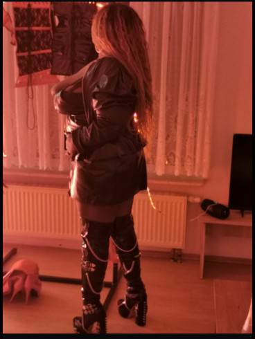 Lady M Black Domina von zart bis hart 5