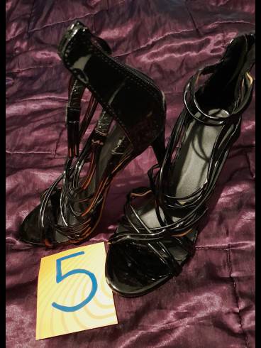 abgetragene HighHeels 11