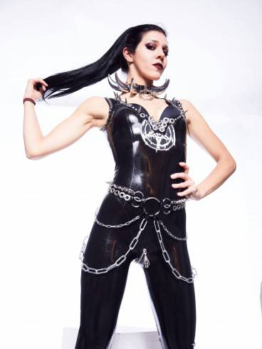 Livia Latexa 11
