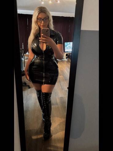 Madame Suzette 13