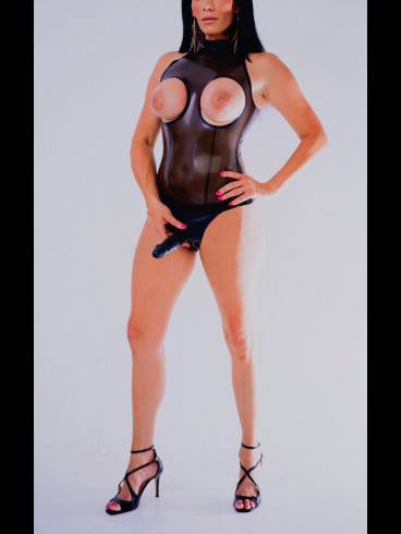 Carina-attraktive Fetisch-Lady 4