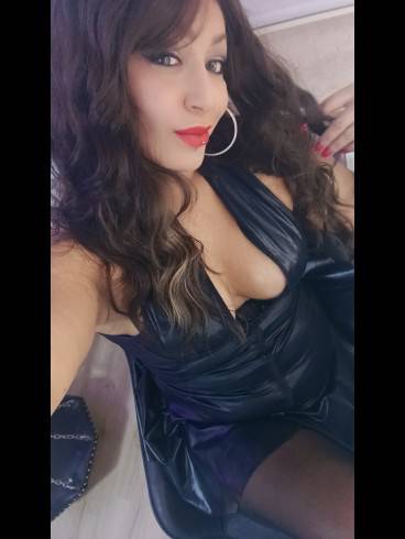 Private Lady Leyla 9