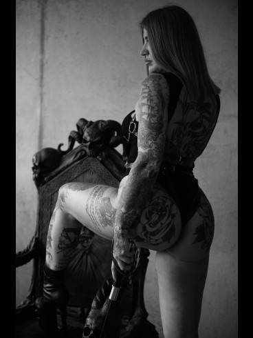 Mistress Hannah 1