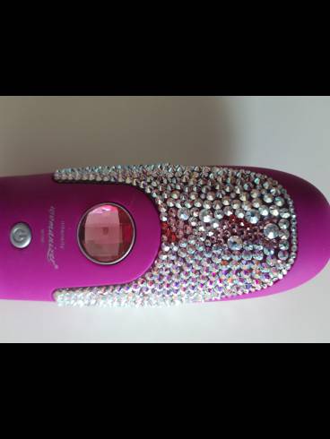 Womanizer W100 mit Swarowski Steinen 1