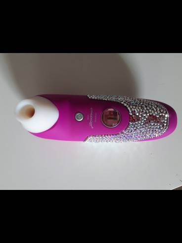 Womanizer W100 mit Swarowski Steinen 4