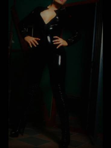 LADY INEZ 2