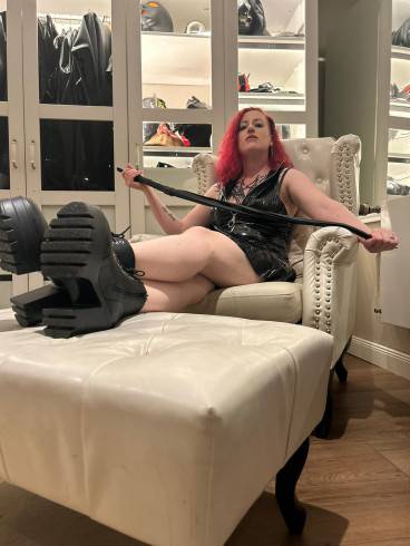Bizarrlady Lunatrix 4