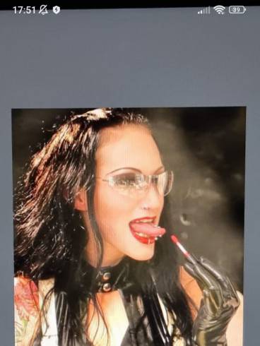 DOMINATRIX AMAZONE RACHEL STIEFELFRAU 7