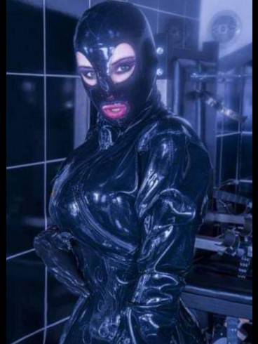 Lady Roberta Jones 2