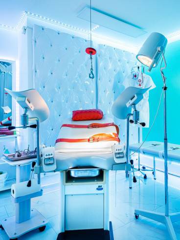 Golden Cage WhiteRoom 1