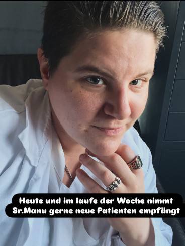 Domina Nurse Manu Magna 7