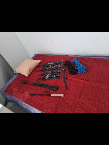 ERFAHRENE BERÜHRBARE LADY ANOUK BRANDENBURG 5