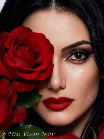 BRAZILIAN DOMINATRIX - MISS VIXEN NOIR 1