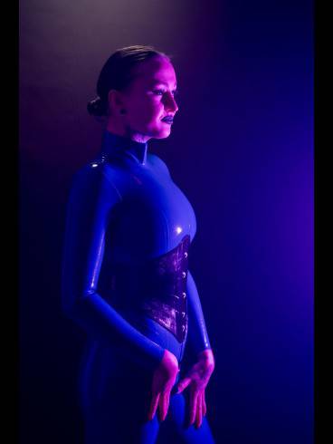 Jungdomina Lady Venom 4