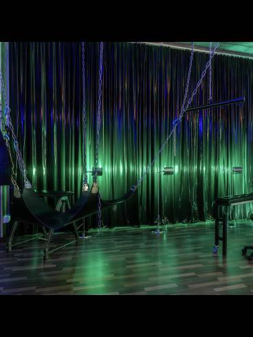 BLACKSTYLE Latex-Raum im Atrium 3