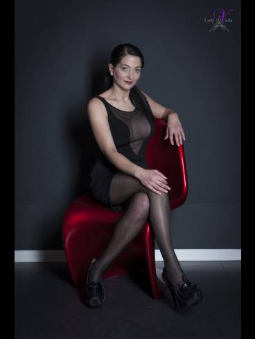 Ich Domina Viola besuche dich zu Hause / Hotel 2