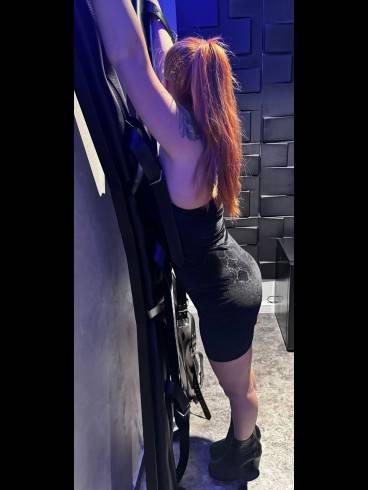 Sklavin Lina Minor 16