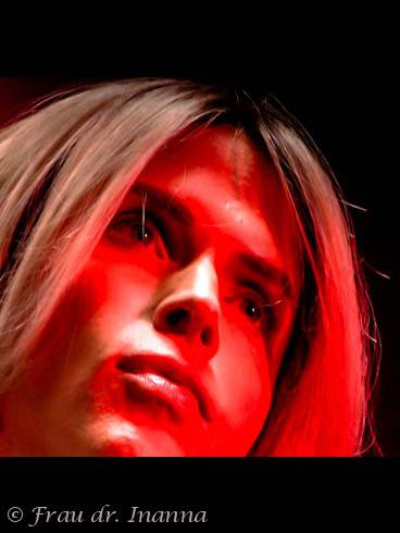 Neu!! Trans Frau Dr. Inanna im SM Bhf. 3