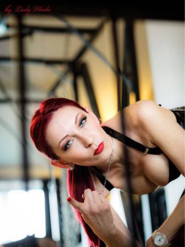 Lady Vlada Studio Elegance München 6