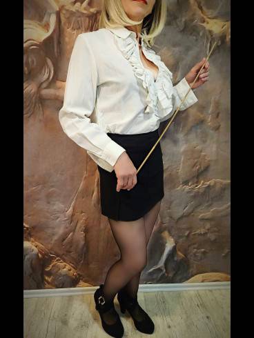 NEU Lady Anouk Berührbare Klinikerin Berlin. 3