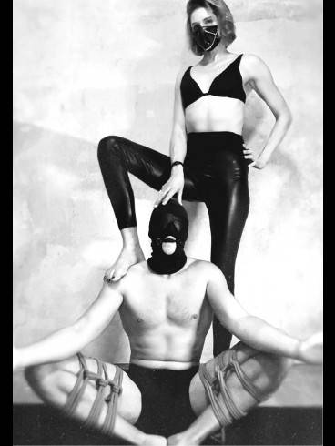 BDSM TRIFFT YOGA SPECIAL by LADY MARA 4