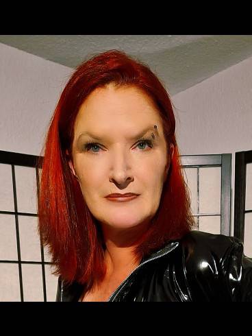 Lady Belana in Wiesbaden 1