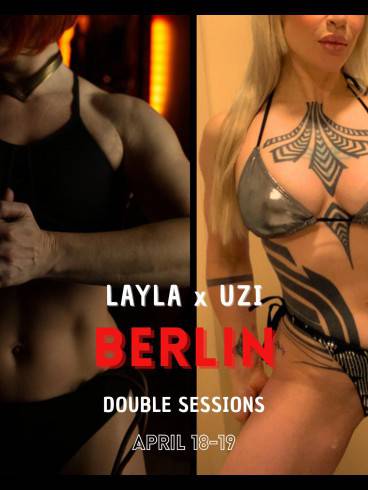 playfight-two-fightergirls 1