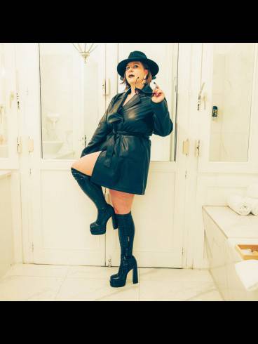 Komm mit einer Bizarrlady spielen in Berlin! 3