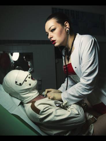 Baroness Davina Dust & Eva Liliel Black in Goldach 12