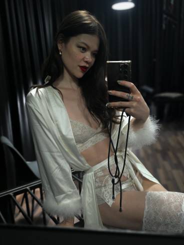 Mistress Cohbra - sadistically charming 5