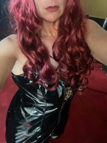 Lady Dawina Moon 8