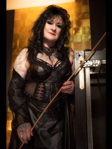 Herrin Catarina Farula 1