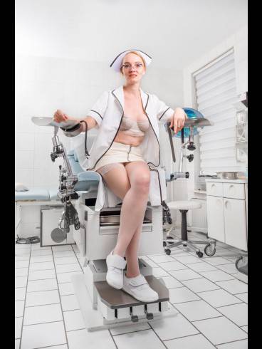 Nurse Mia Merlyn 3