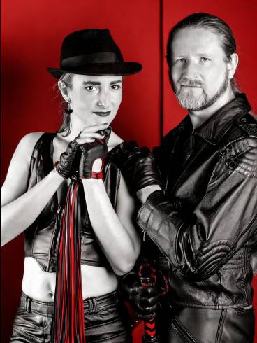 Double Domination - PEITSCHEN 1