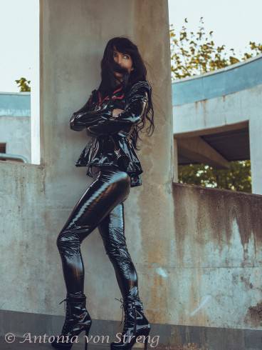 Antonia von Streng 4