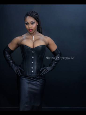 Mistress Olympya 8