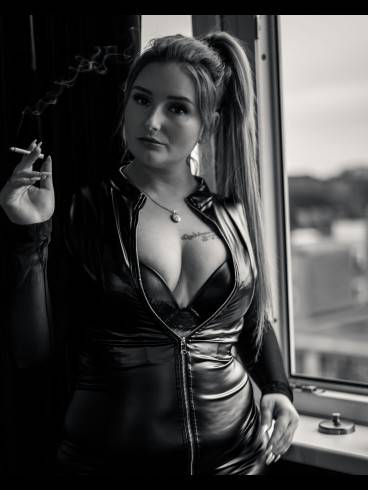 SISSY August by Amnesia Dusk 3