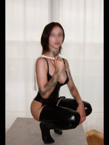 MistressxSelina 2