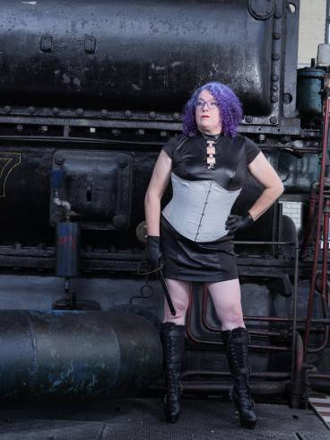 Das Atelier-Holländische Lady Gina 6