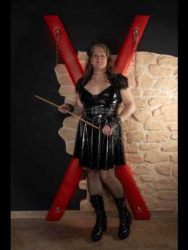 Mistress Dolora 1