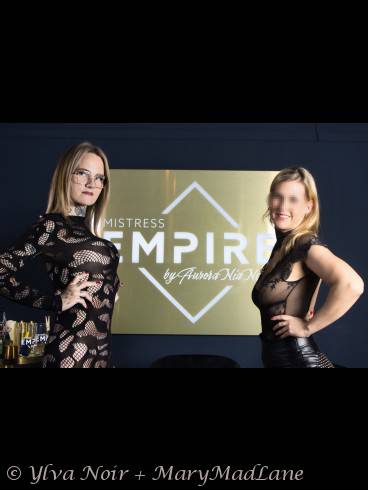 Klinik Duo - im Mistress Empire 2