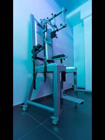 RESIDENZ HEKATE BIZARR SM KLINIK LATEX STUDIO 2