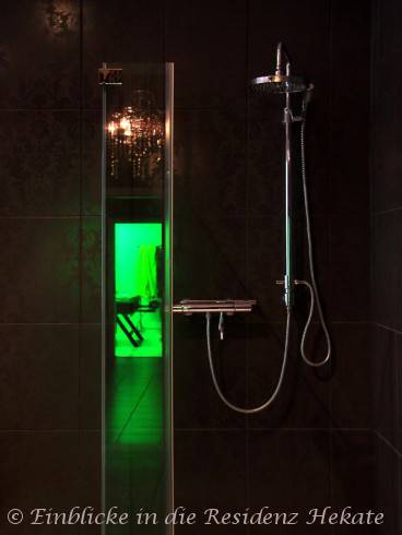 RESIDENZ HEKATE BIZARR SM KLINIK LATEX STUDIO 16