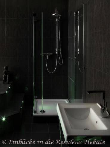 RESIDENZ HEKATE BIZARR SM KLINIK LATEX STUDIO 17