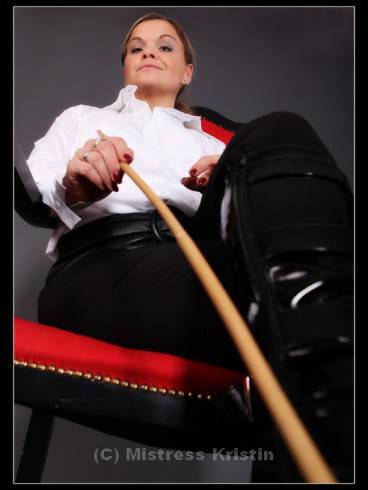 Mistress Kristin - klassische Domina und Metzgerin 1