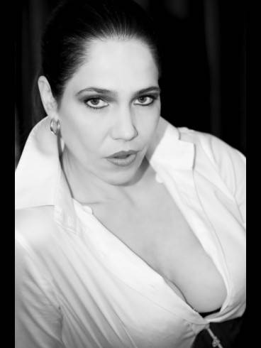 Madame Kyra 8