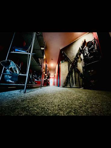 Bizarres Roulette in der -SM LOUNGE- 16