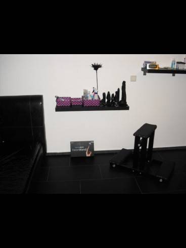 Studio HL-World 8